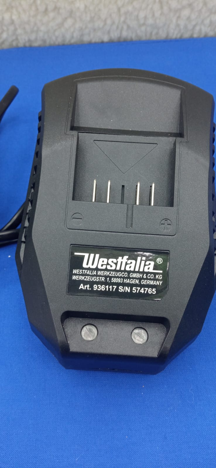 Westfalia töltő 2.4 A ALG 18 V Li - Ion töltő